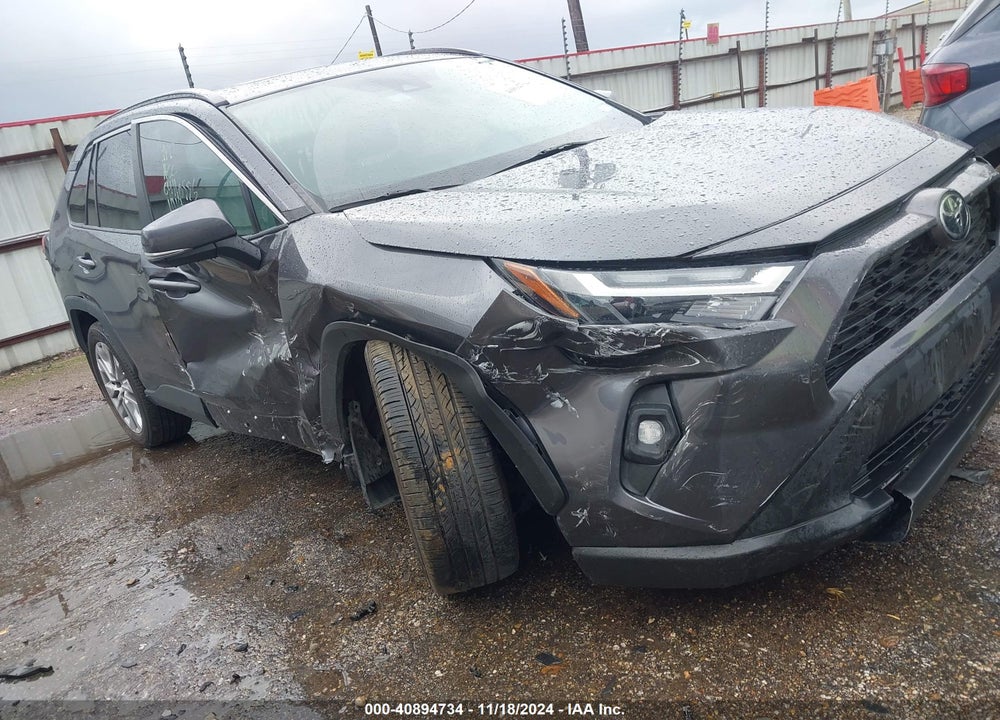 2022 TOYOTA RAV4 XLE PREMIUM VIN: 2T3C1RFV5NC195468