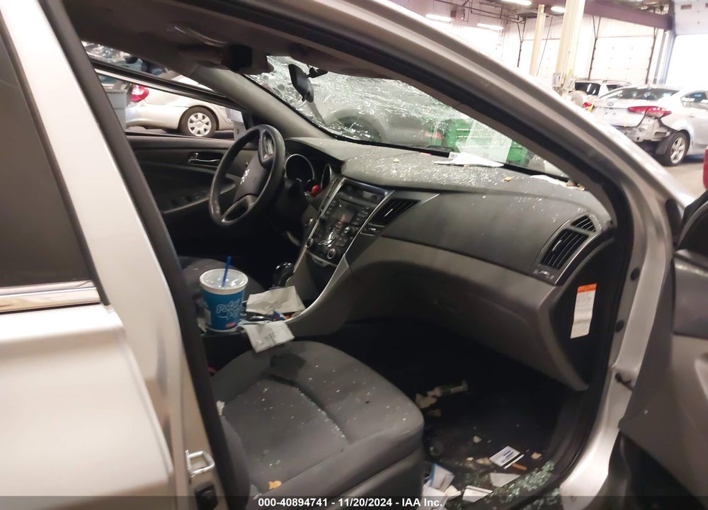 2012 HYUNDAI SONATA HYBRID VIN: KMHEC4A41CA026199