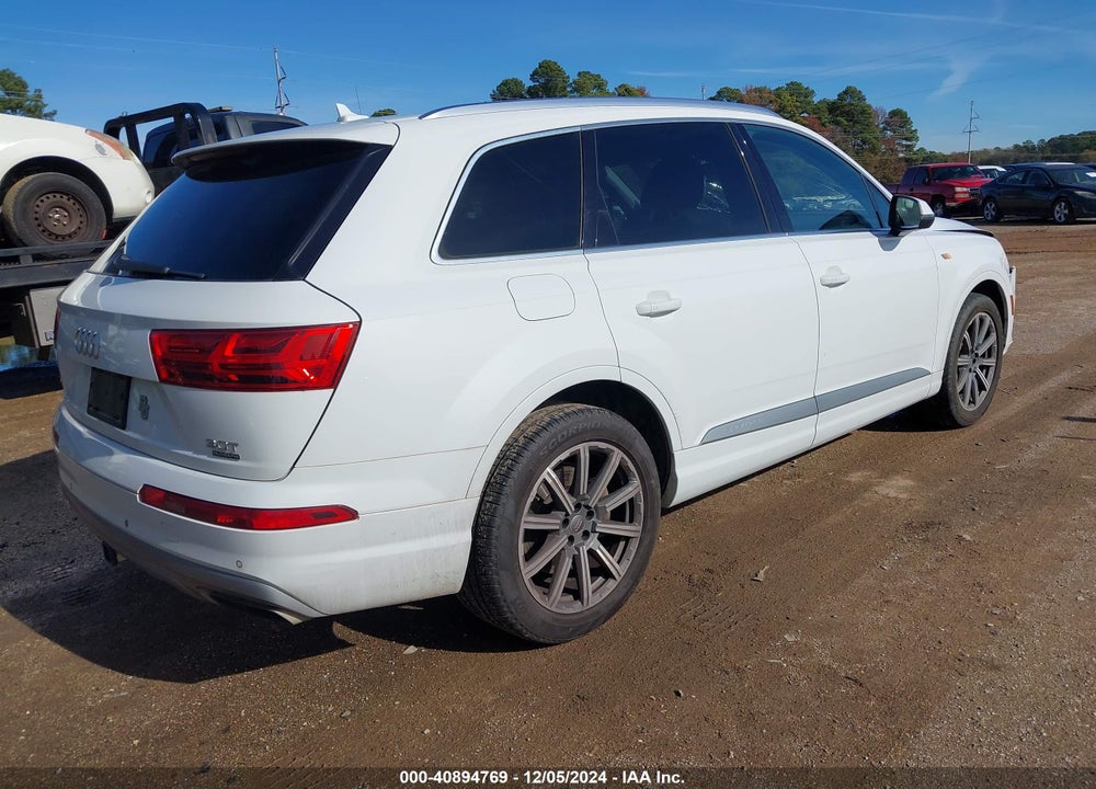2018 AUDI Q7 3.0T PREMIUM VIN: WA1VAAF77JD027486