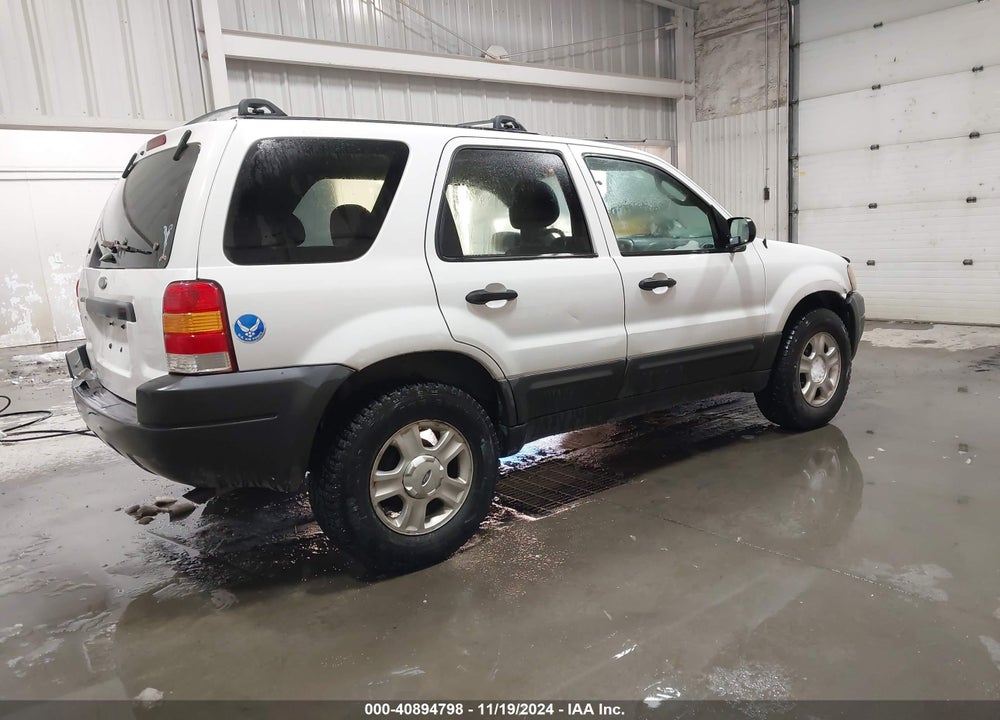 2004 FORD ESCAPE XLT VIN: 1FMYU93174KA22129