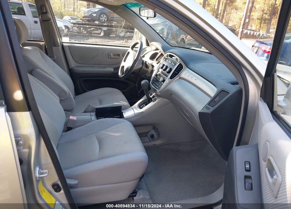 2005 TOYOTA HIGHLANDER V6 VIN: JTEEP21A950077960