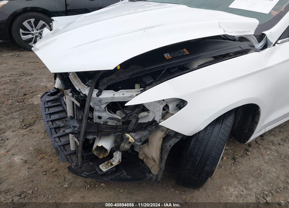 2014 FORD FUSION SE VIN: 1FA6P0H76E5376225