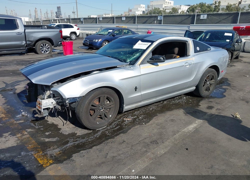 2014 FORD MUSTANG VIN: 1ZVBP8AM1E5240153