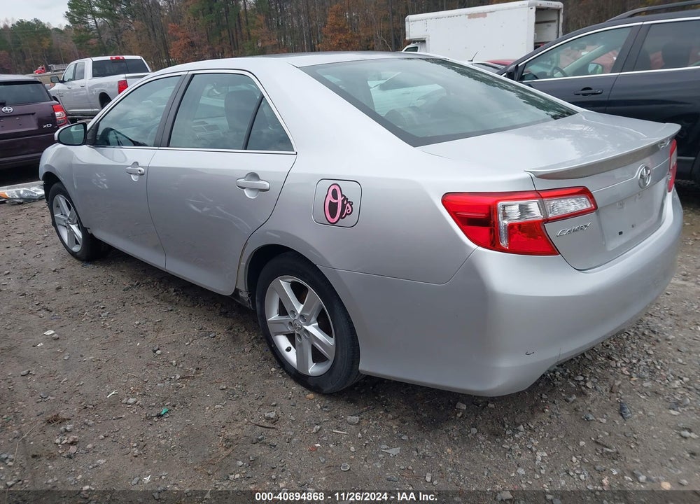 2013 TOYOTA CAMRY SE VIN: 4T1BF1FK0DU239032