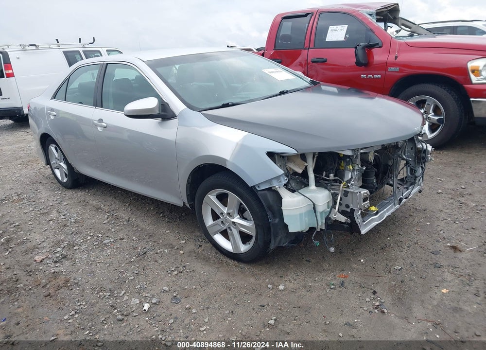 2013 TOYOTA CAMRY SE VIN: 4T1BF1FK0DU239032