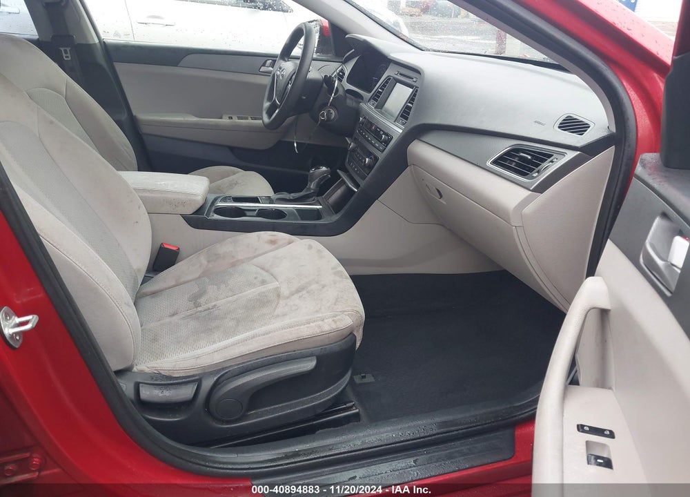 2017 HYUNDAI SONATA VIN: 5NPE24AF5HH450090