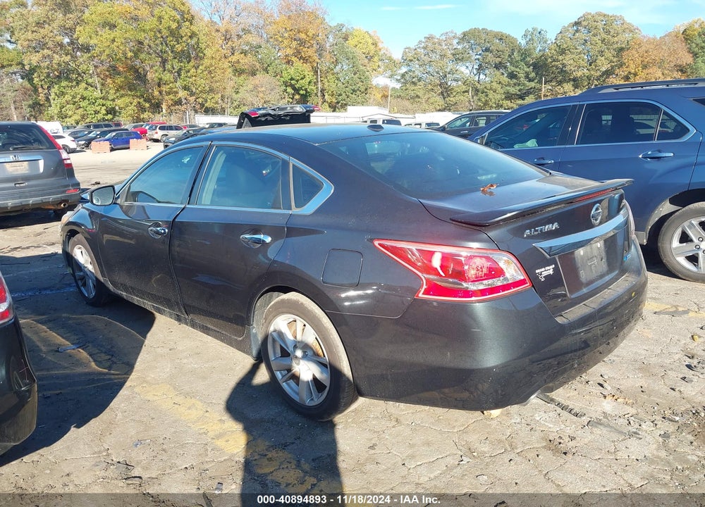2013 NISSAN ALTIMA VIN: 1N4AL3AP1DC143221