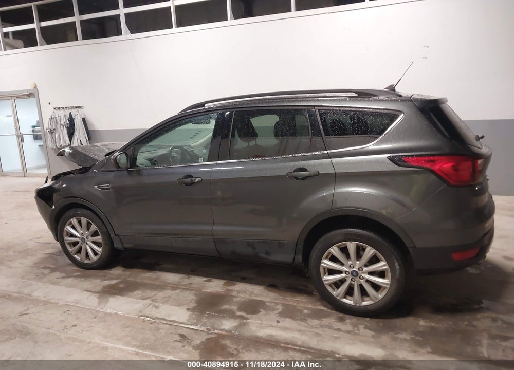 2019 FORD ESCAPE SEL VIN: 1FMCU9HD2KUA61774