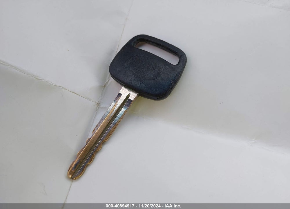 2001 TOYOTA RAV4 VIN: JTEHH20V010033404