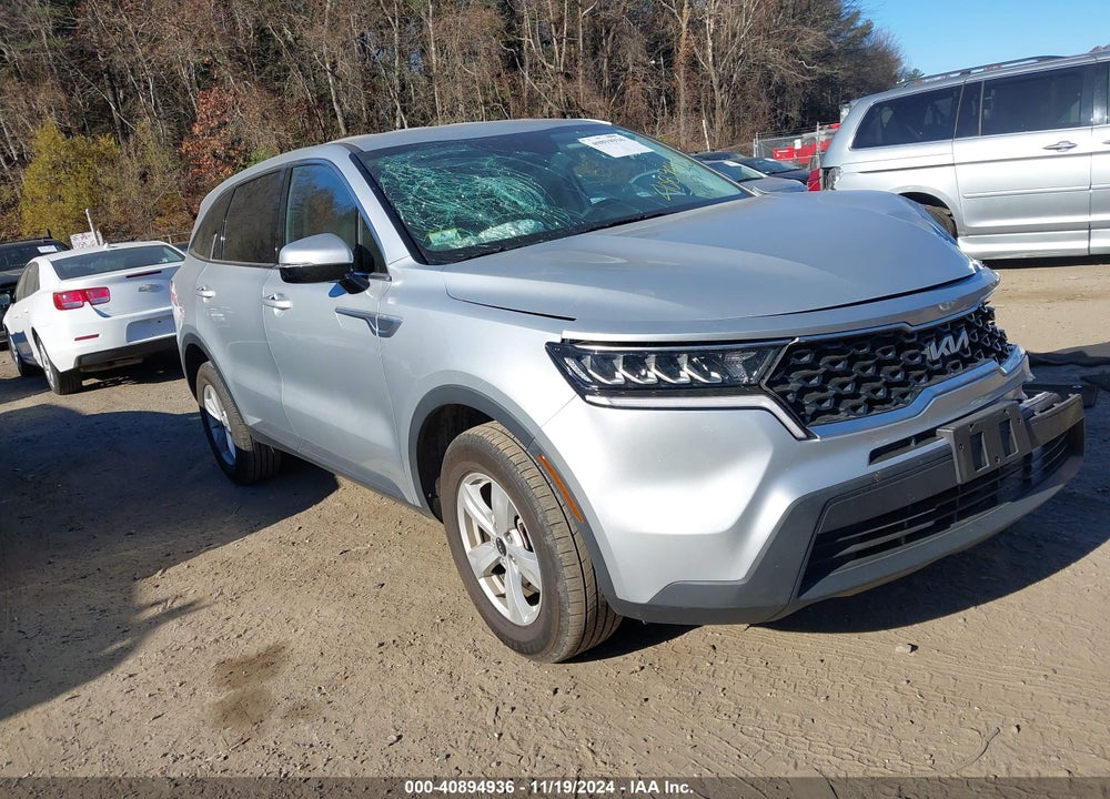 2022 KIA SORENTO LX VIN: 5XYRGDLC9NG122793
