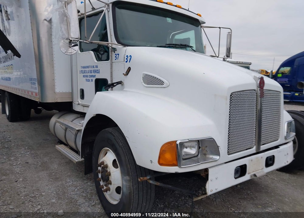 2007 KENWORTH T300 T300 VIN: 2NKMHD6X67M210314