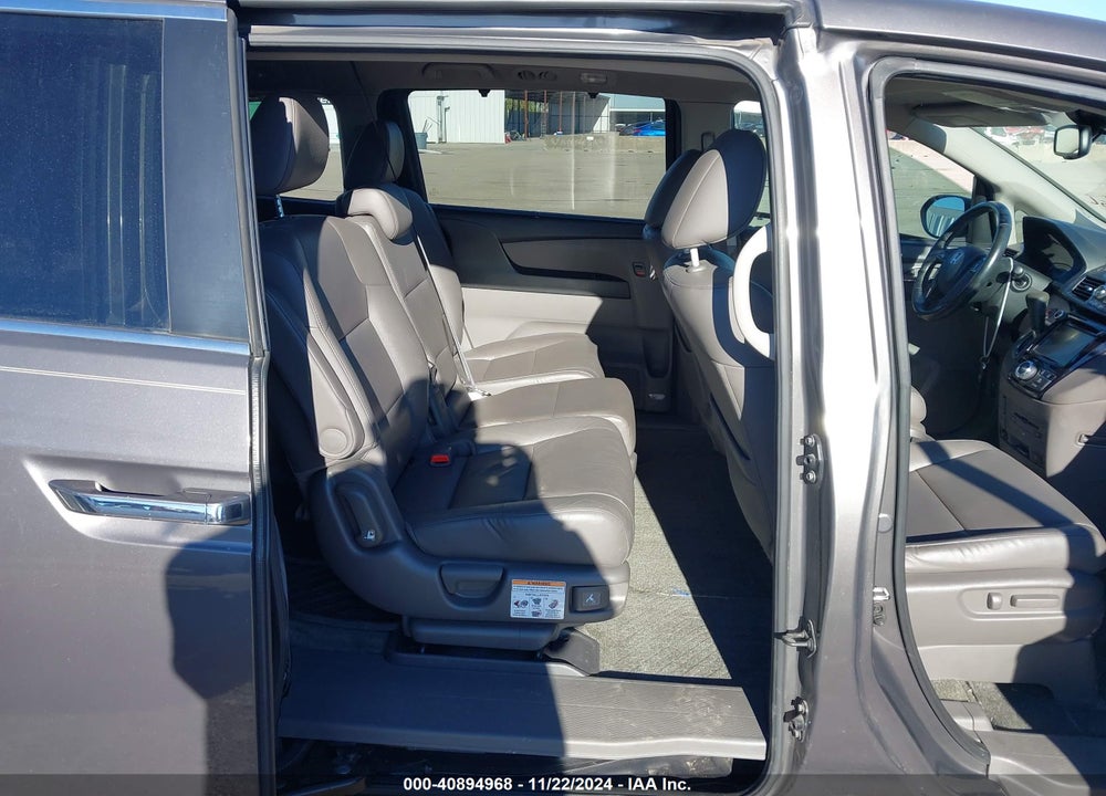 2015 HONDA ODYSSEY EX-L VIN: 5FNRL5H63FB131339