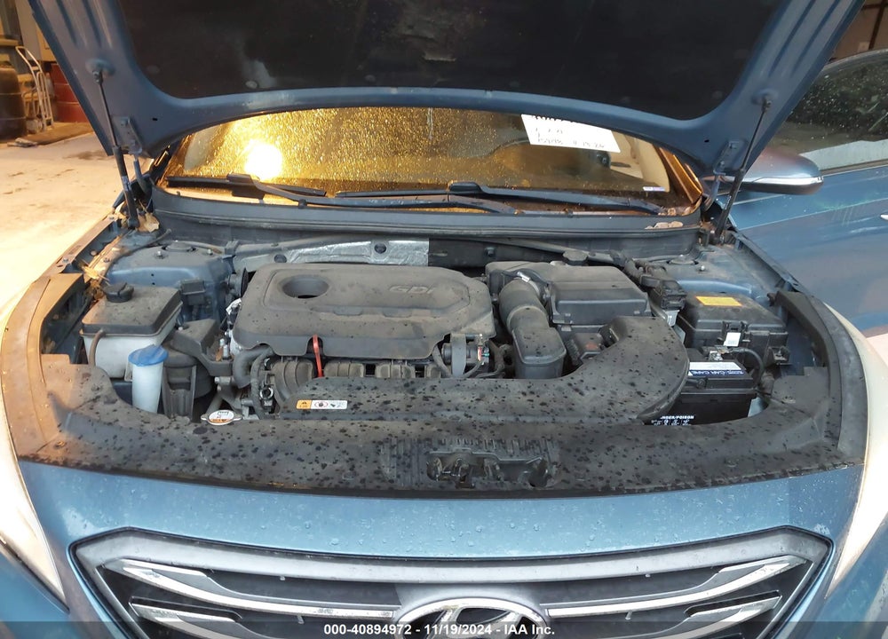 2015 HYUNDAI SONATA VIN: 5NPE34AF9FH102111