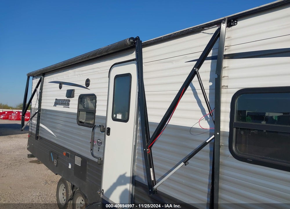 2020 PRIME TIME AVENGER VIN: 5ZT2AVRB7LB925521