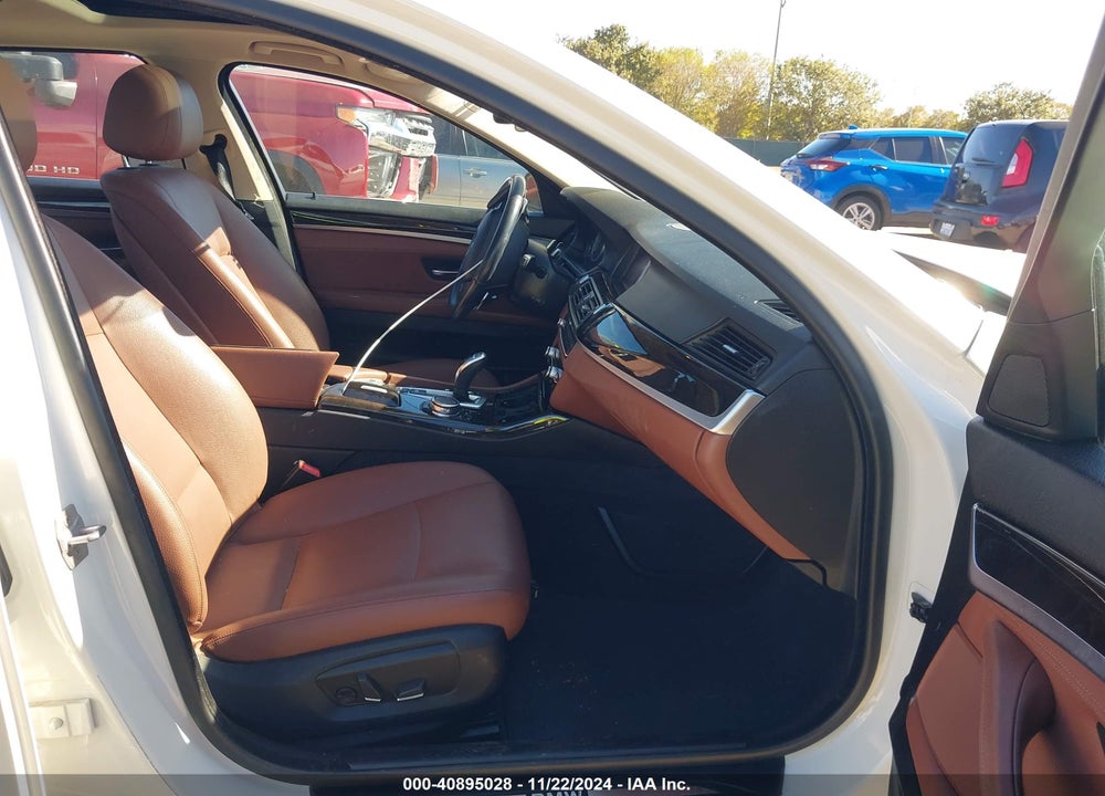 2016 BMW 528I VIN: WBA5A5C54GG348020