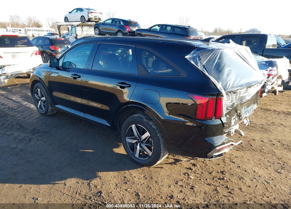 2021 KIA SORENTO S VIN: 5XYRL4LC2MG061443