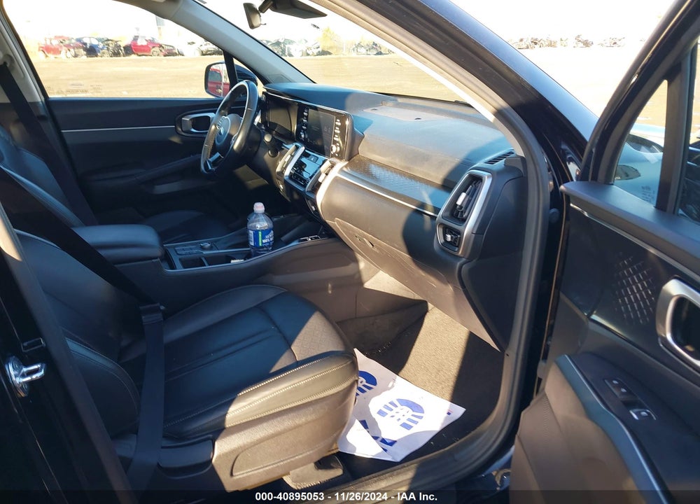 2021 KIA SORENTO S VIN: 5XYRL4LC2MG061443