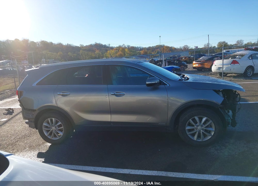 2017 KIA SORENTO 2.4L LX VIN: 5XYPGDA34HG265262
