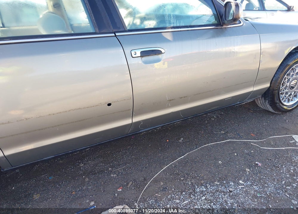 1998 MERCURY GRAND MARQUIS VIN: 2MEFM74W8WX653299