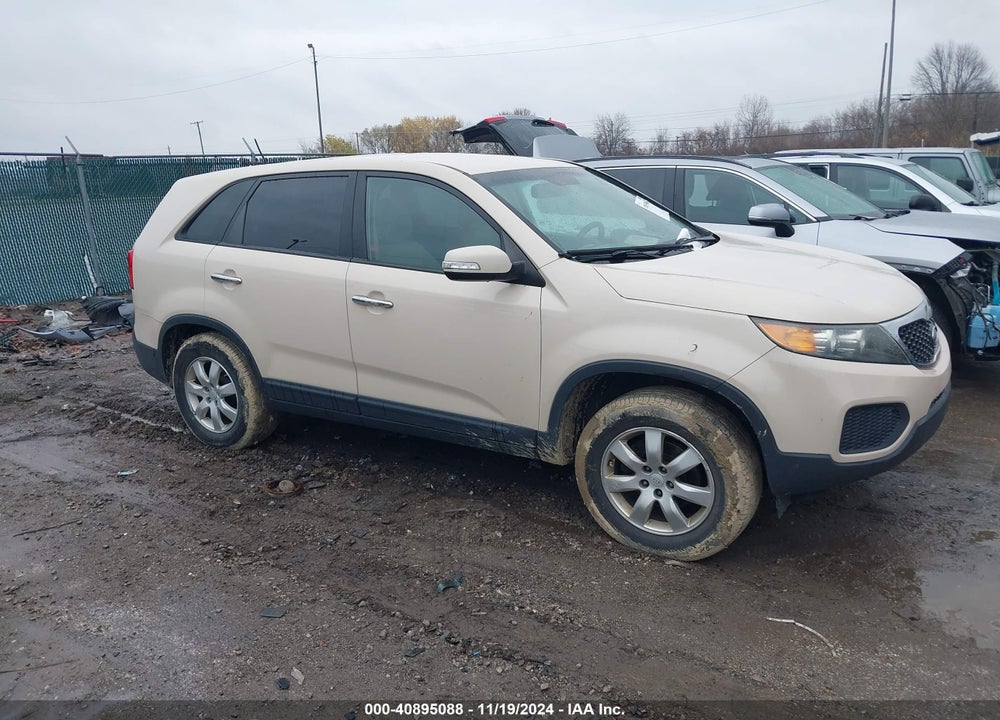 2011 KIA SORENTO LX VIN: 5XYKT3A11BG089499