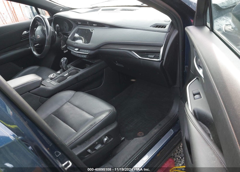 2019 CADILLAC XT4 SPORT VIN: 1GYFZFR44KF221488