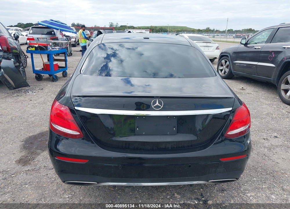 2019 MERCEDES-BENZ E 300 VIN: WDDZF4JBXKA521758