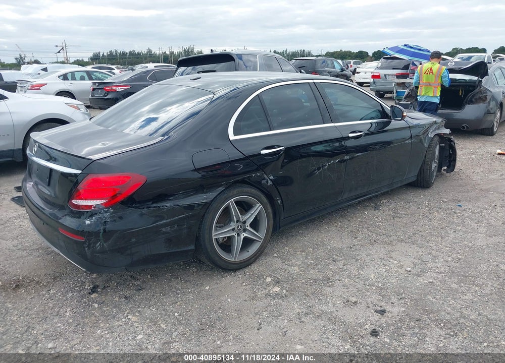 2019 MERCEDES-BENZ E 300 VIN: WDDZF4JBXKA521758