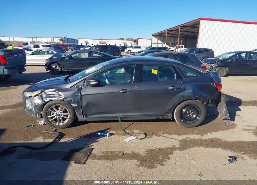 2017 FORD FOCUS VIN: 1FADP3F20HL205020