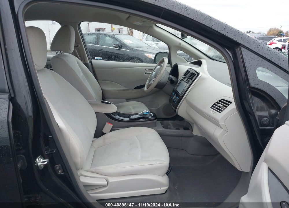 2013 NISSAN LEAF SV VIN: 1N4AZ0CP2DC409324