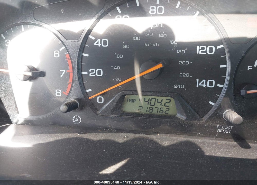 2002 HONDA ACCORD 2.3 LX VIN: 1HGCG66562A144133