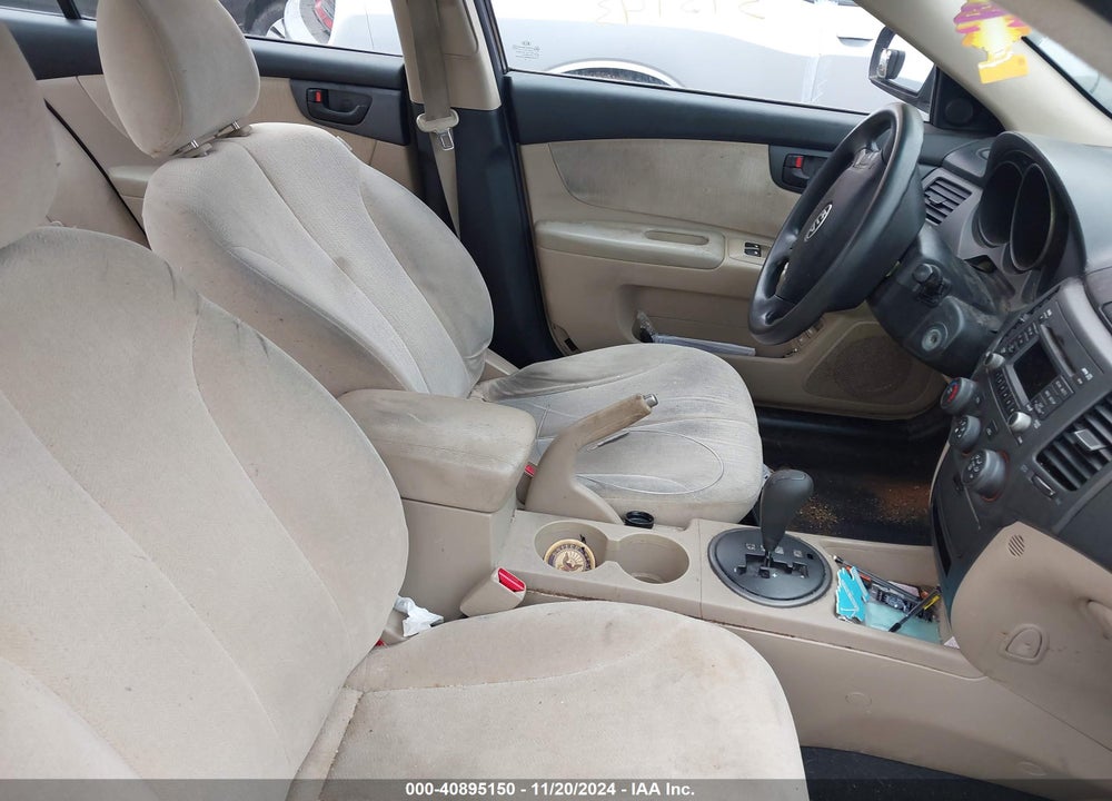 2010 KIA OPTIMA VIN: KNAGG4A8XA5375143