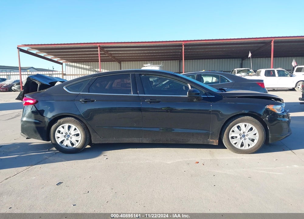 2019 FORD FUSION VIN: 3FA6P0G70KR170747