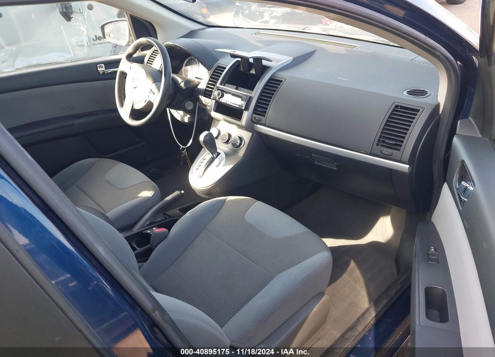 2011 NISSAN SENTRA 2.0S VIN: 3N1AB6AP3BL646820