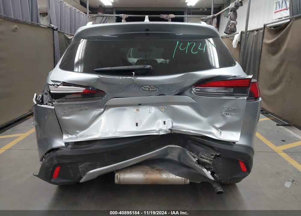 2022 TOYOTA COROLLA CROSS XLE VIN: 7MUDAABG8NV022529
