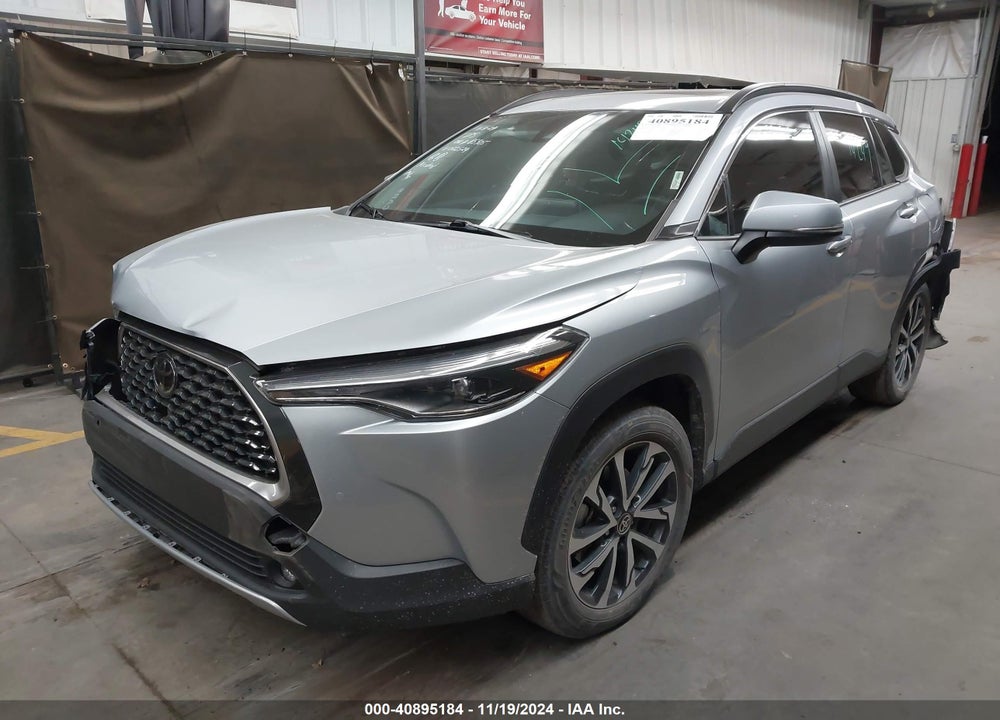 2022 TOYOTA COROLLA CROSS XLE VIN: 7MUDAABG8NV022529