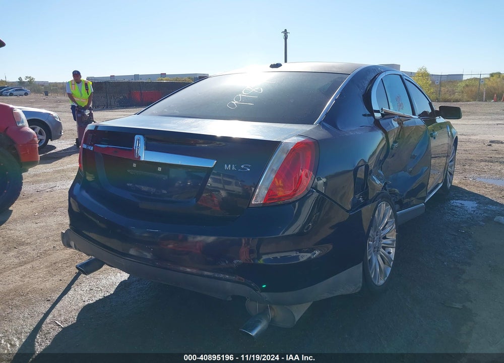 2009 LINCOLN MKS VIN: 1LNHM93R69G611432