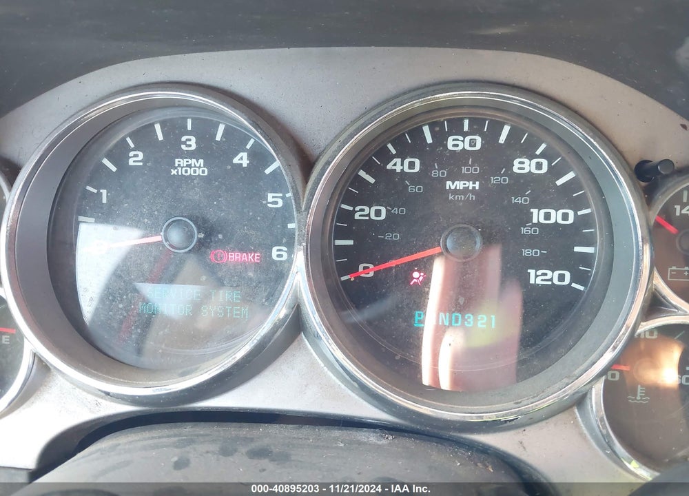 2009 CHEVROLET SILVERADO 1500 LT VIN: 1GCEC29029Z277981