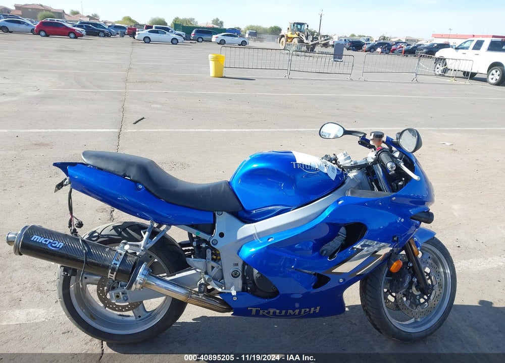 2001 TRIUMPH MOTORCYCLE TT600 VIN: SMT800GE61J127997