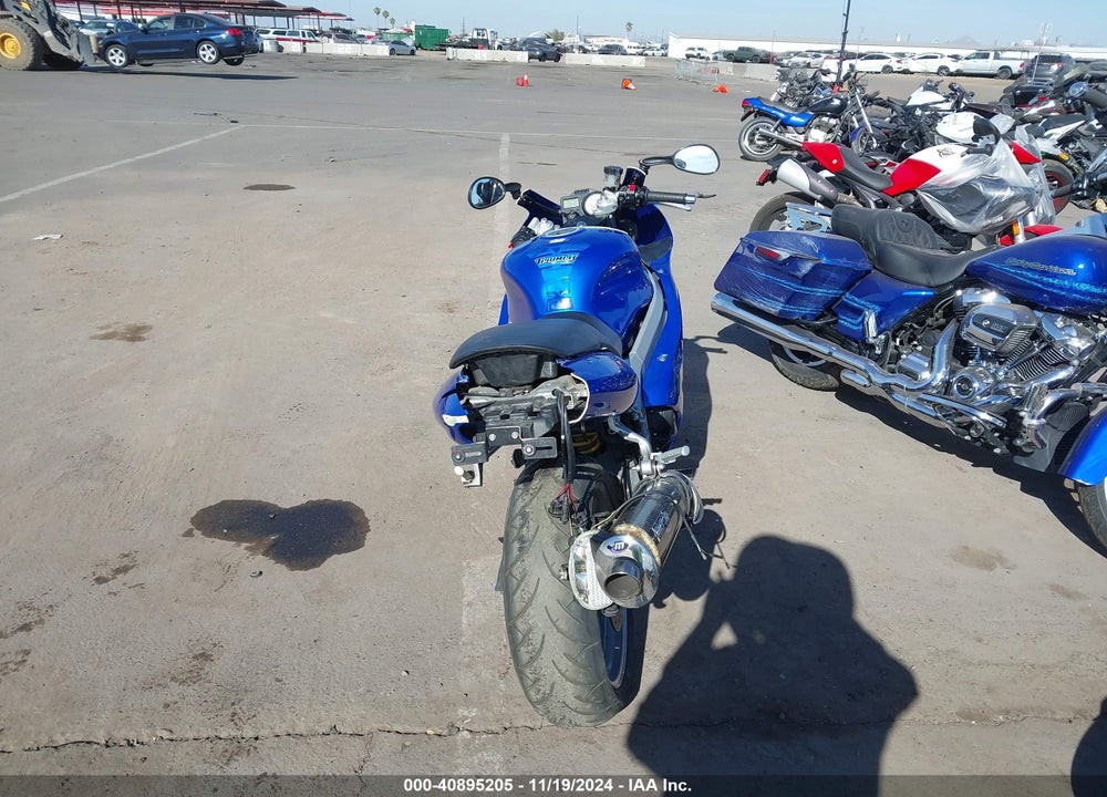 2001 TRIUMPH MOTORCYCLE TT600 VIN: SMT800GE61J127997