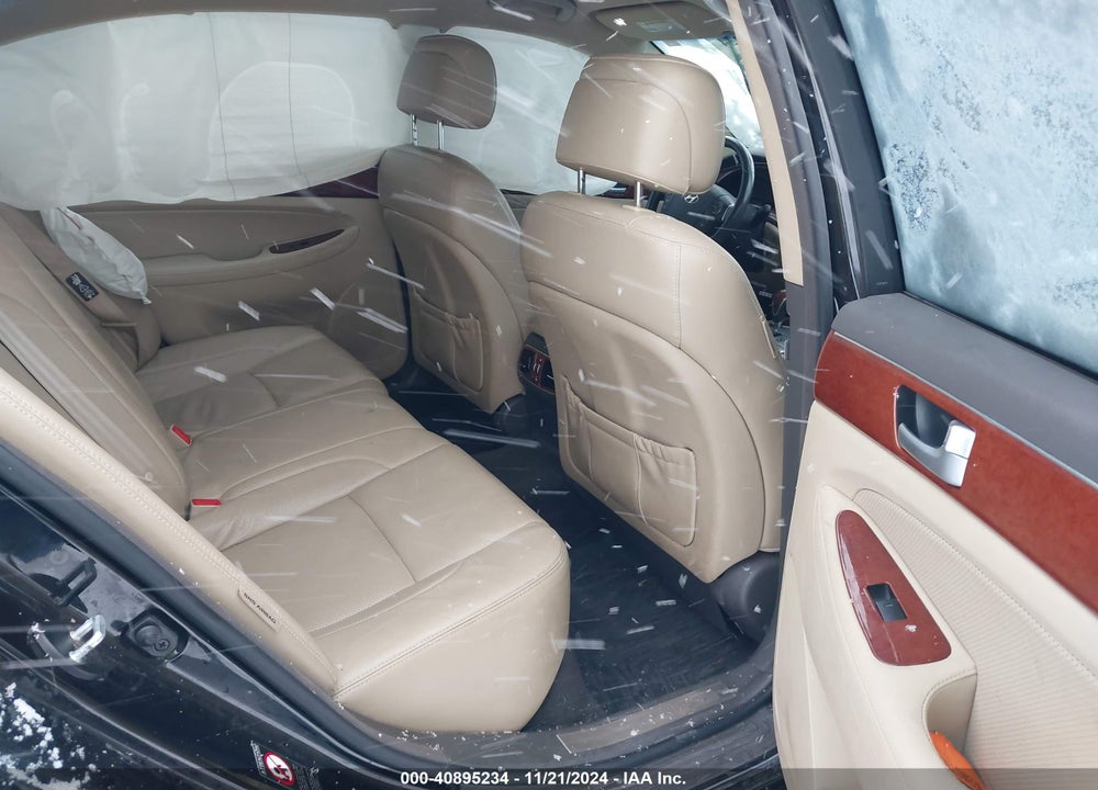 2013 HYUNDAI GENESIS 3.8 VIN: KMHGC4DD7DU212611