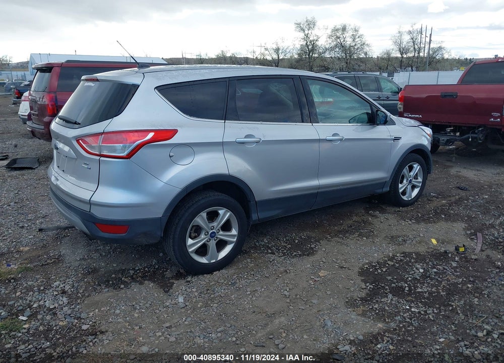 2015 FORD ESCAPE SE VIN: 1FMCU9G90FUC45260