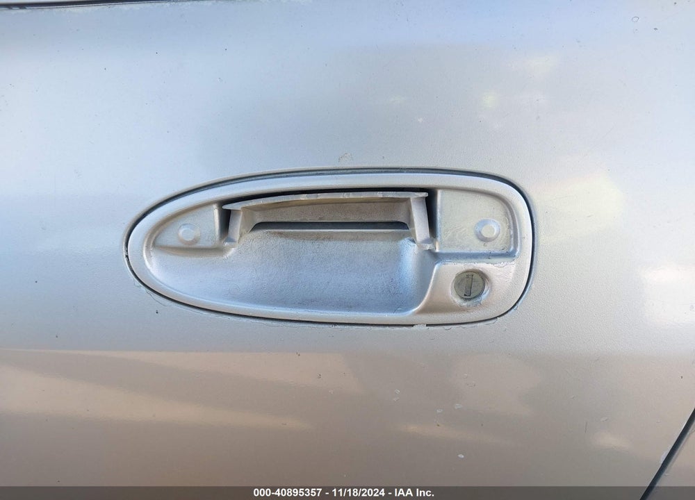 1998 ACURA INTEGRA GS VIN: JH4DB766XWS000678