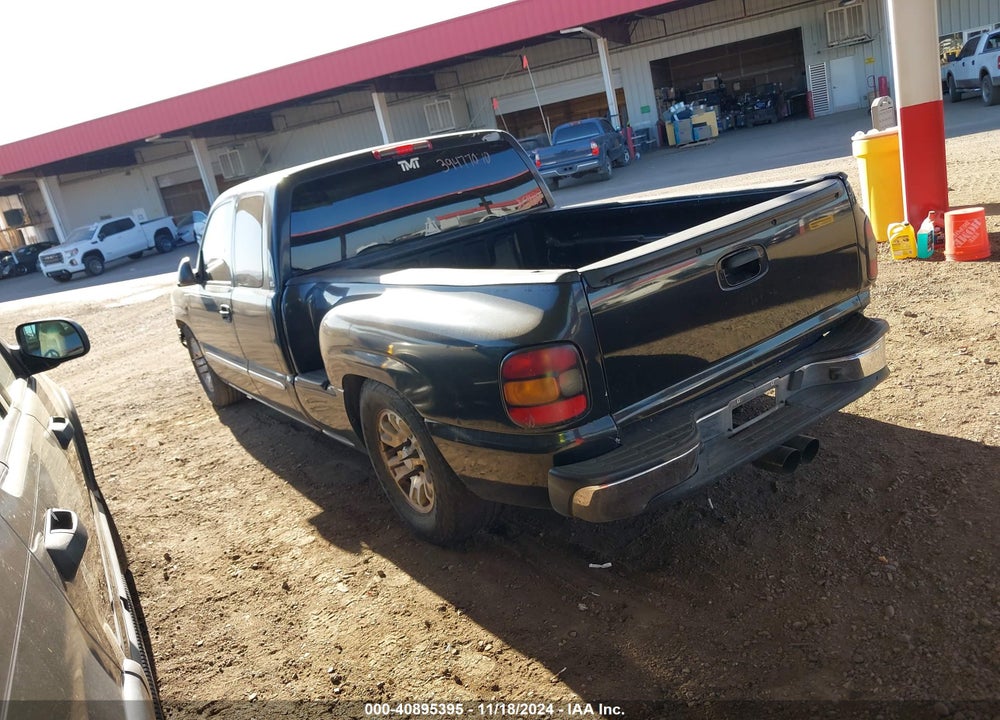 2005 GMC SIERRA 1500 SLE VIN: 1GTEC19TX5Z248937