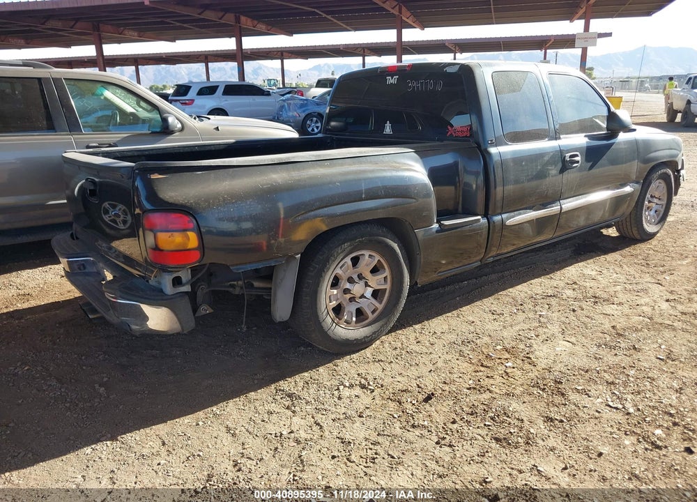 2005 GMC SIERRA 1500 SLE VIN: 1GTEC19TX5Z248937