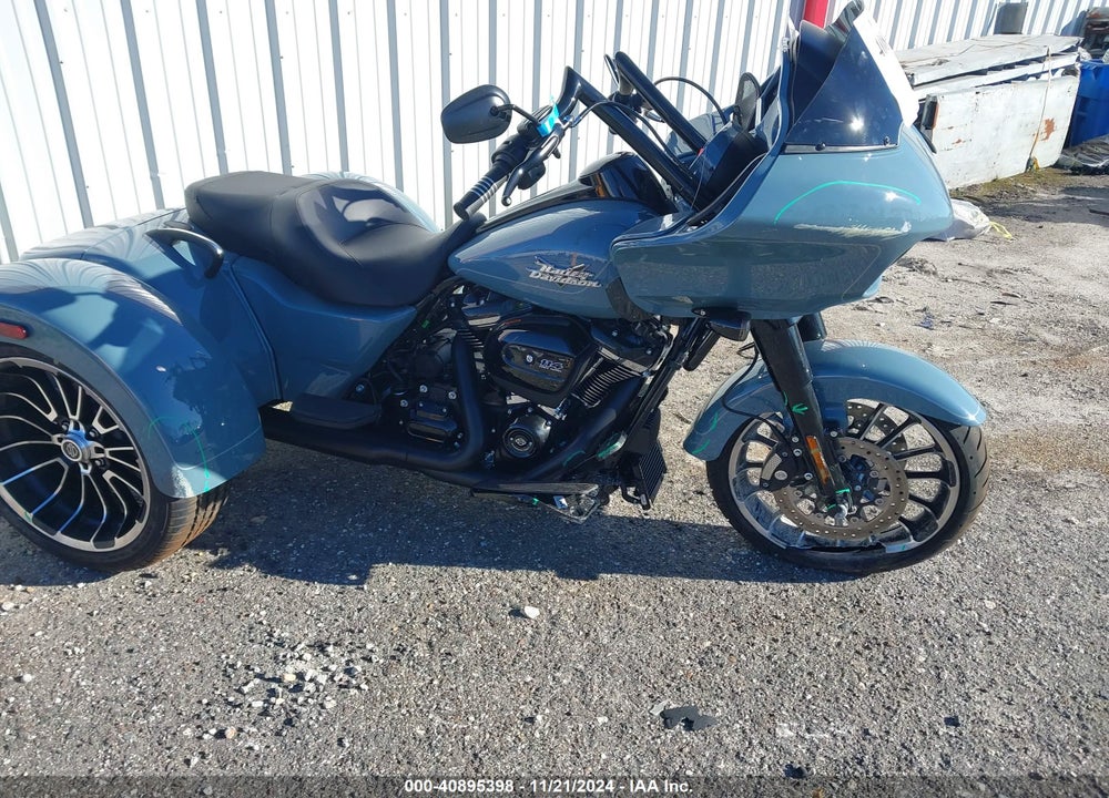 2024 HARLEY-DAVIDSON FLTRT VIN: 1HD1MFP12RB852750