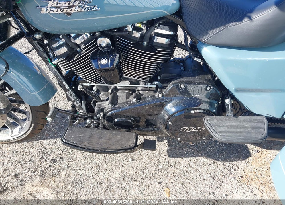2024 HARLEY-DAVIDSON FLTRT VIN: 1HD1MFP12RB852750