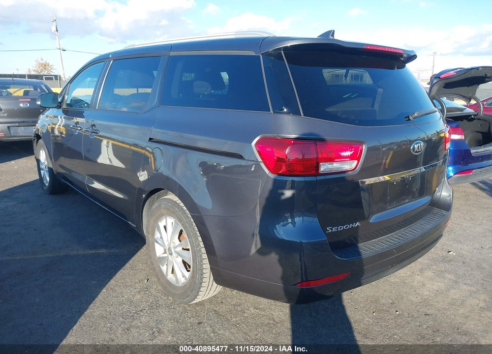 2015 KIA SEDONA LX VIN: KNDMB5C18F6072793