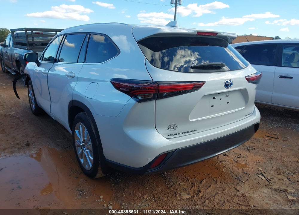 2024 TOYOTA HIGHLANDER HYBRID LIMITED VIN: 5TDXBRCH5RS614759