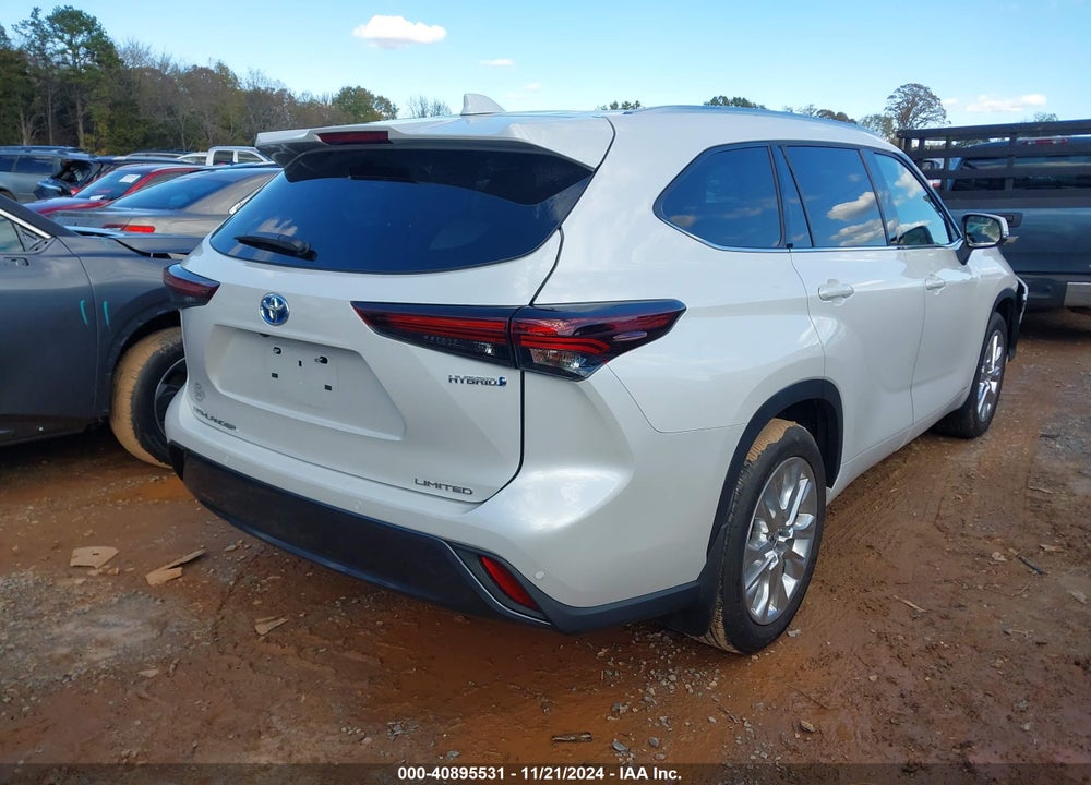 2024 TOYOTA HIGHLANDER HYBRID LIMITED VIN: 5TDXBRCH5RS614759