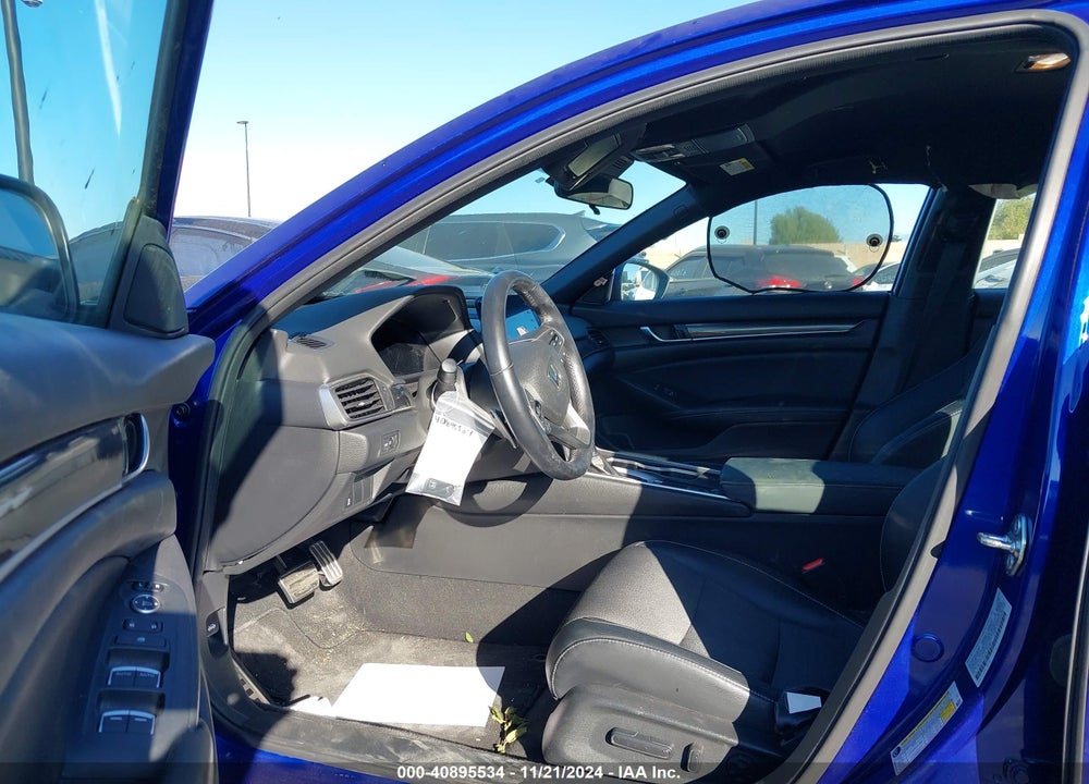 2018 HONDA ACCORD VIN: 1HGCV1F34JA001963
